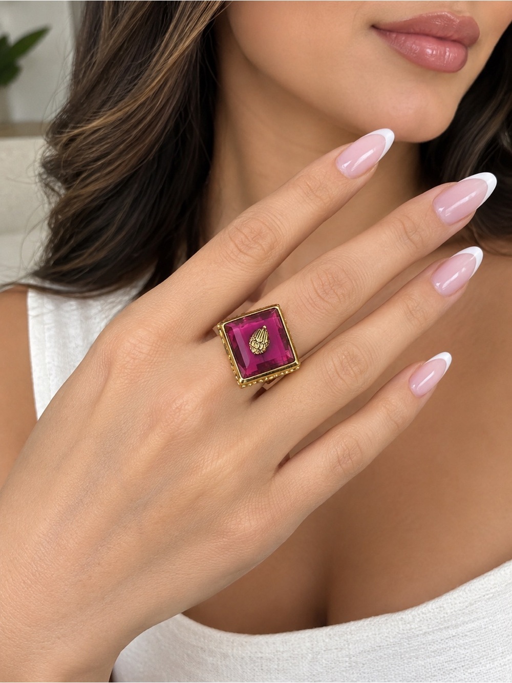 Kurt Geiger Gold and Deep Red Ring With Rhinestones Sz 8